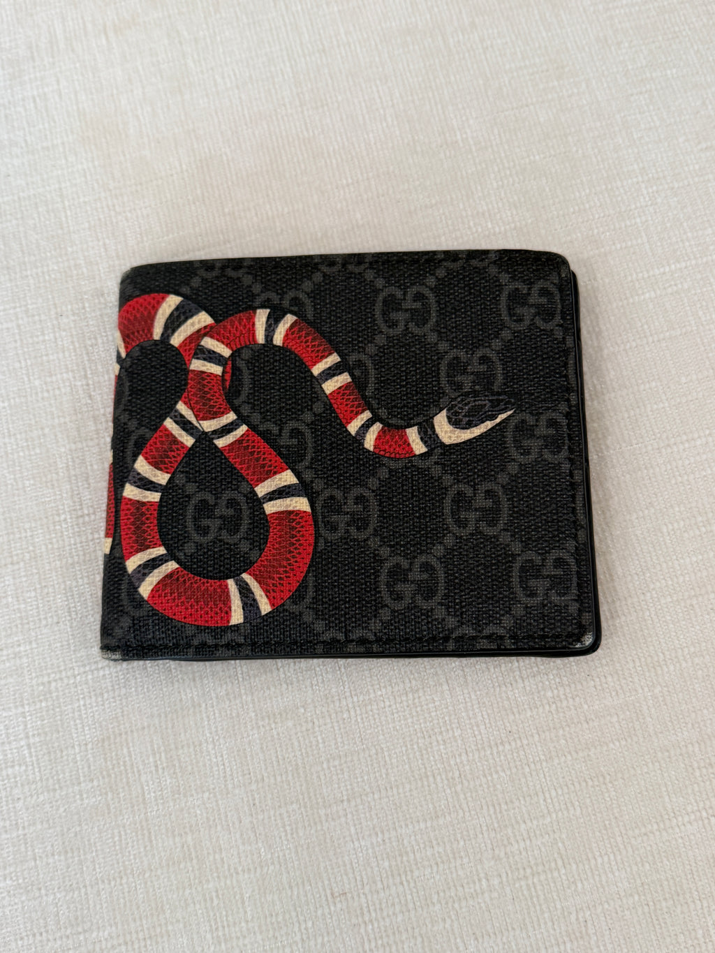Gucci Kingsnake GG Supreme Wallet