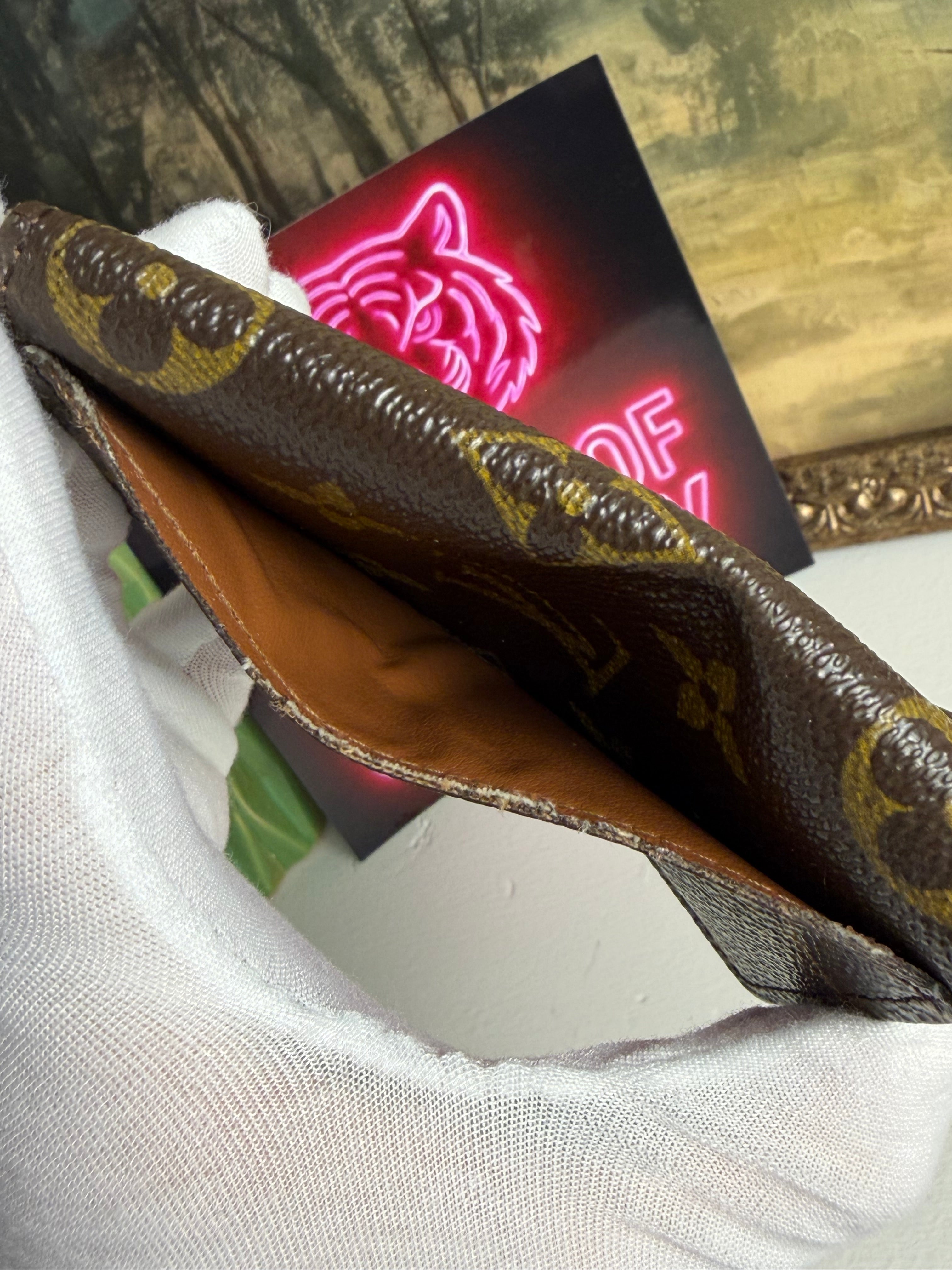 Louis Vuitton Pre-loved Pocket Organizer