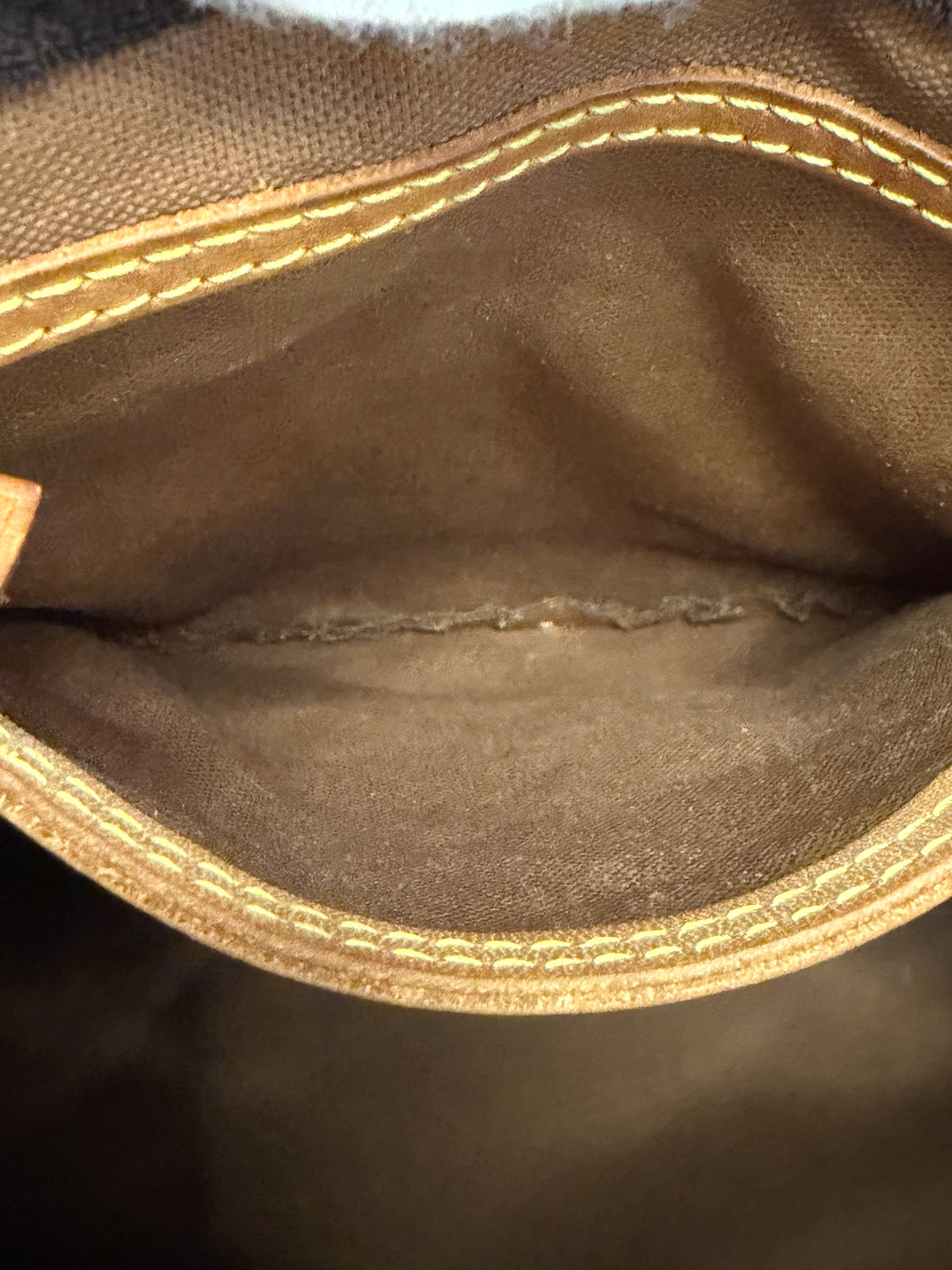 Louis Vuitton Pre-loved Monogram Speedy 30 and Cosmetic Pouch Bundle Deal