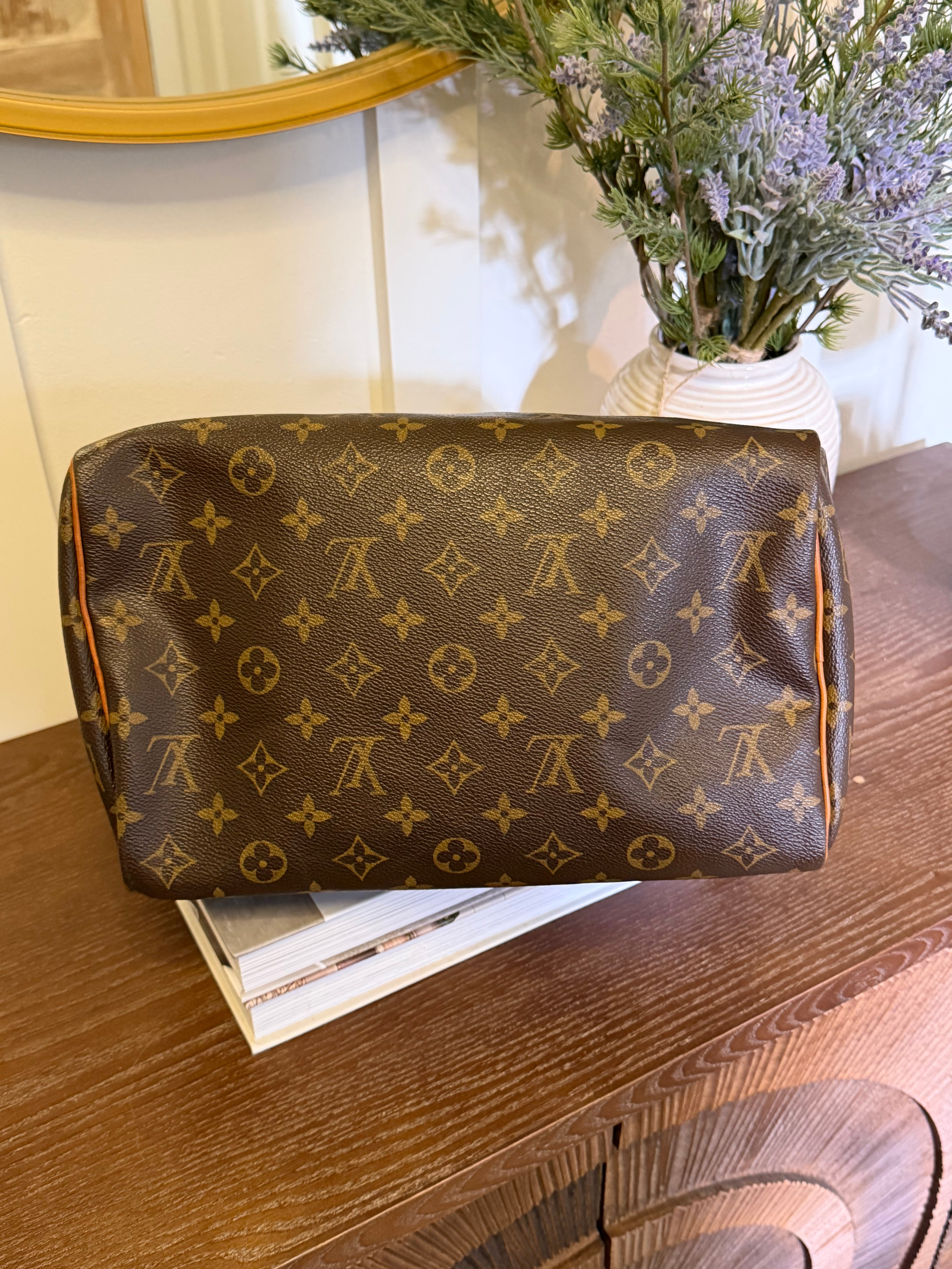 Louis Vuitton Pre-loved Monogram Speedy 30 and Cosmetic Pouch Bundle Deal