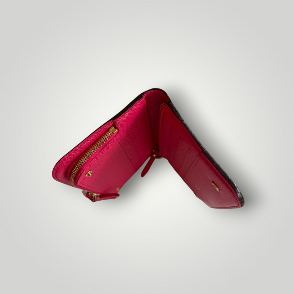 Louis Vuitton Pre-loved Monogram Insolite Wallet | Fuchsia Interior