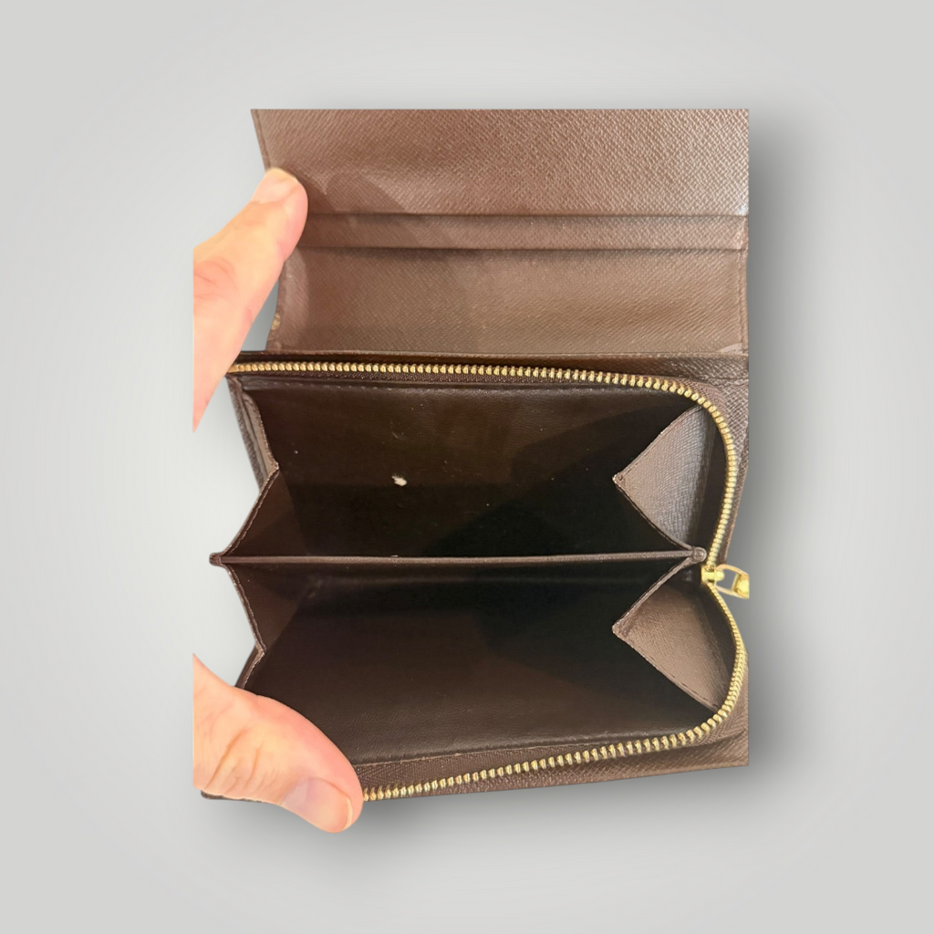 Louis Vuitton Pre-loved Damier Ebene Tresor Wallet