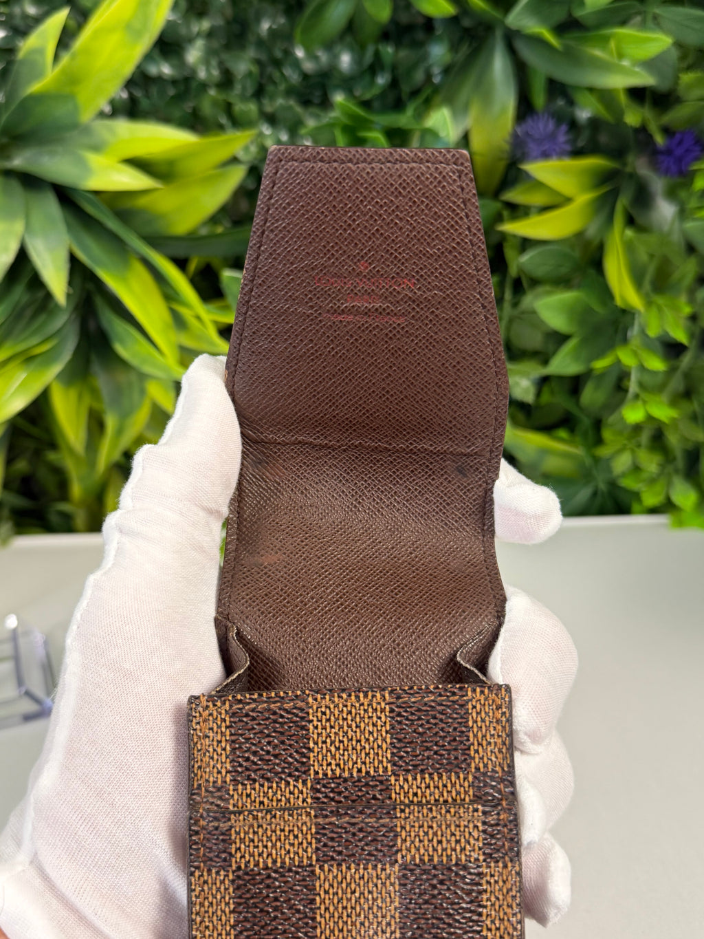 Louis Vuitton Pre-Loved Damier Ebene Mini Pouch LV-1012