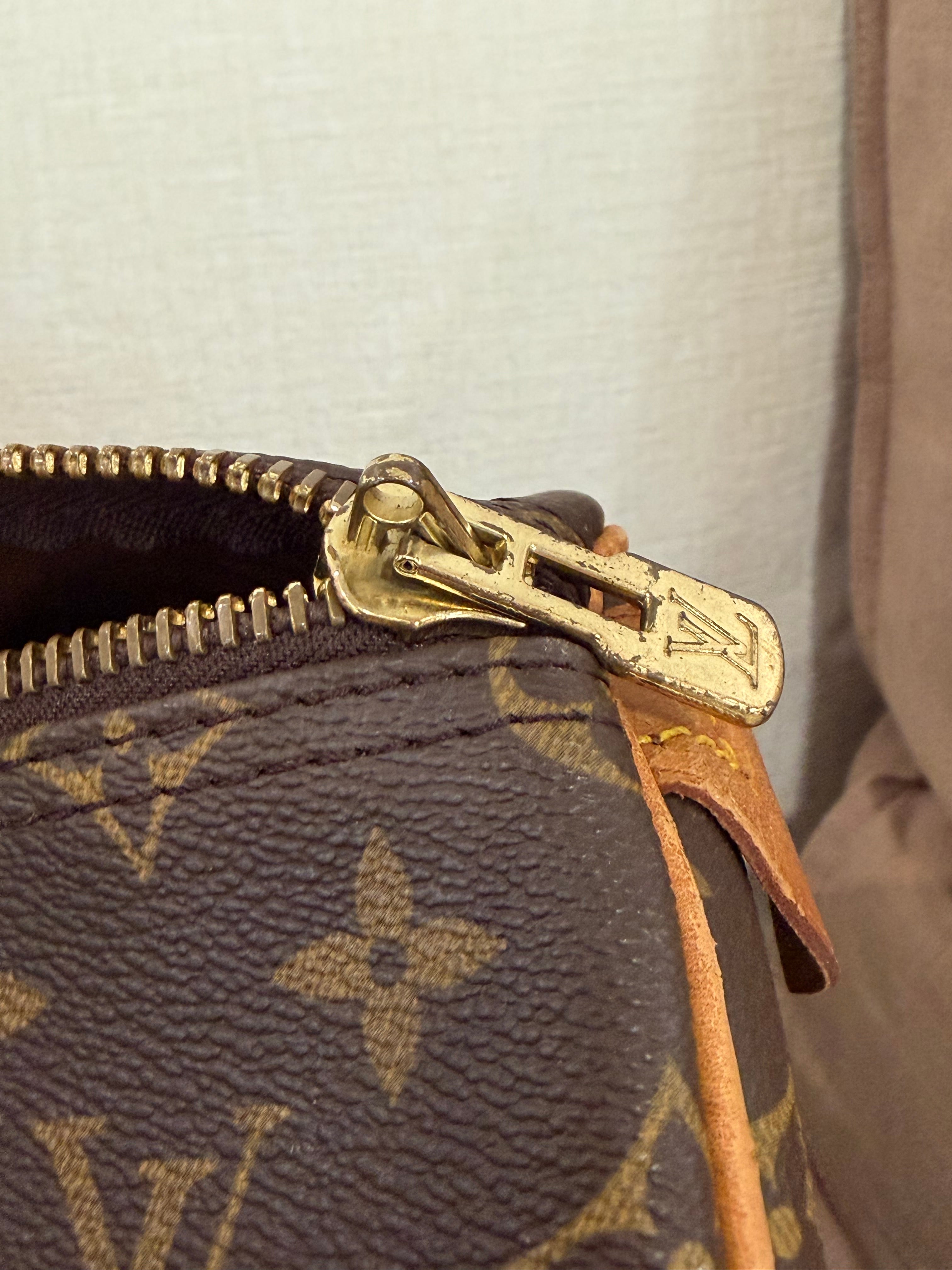 Louis Vuitton Pre-Loved Keepall 55