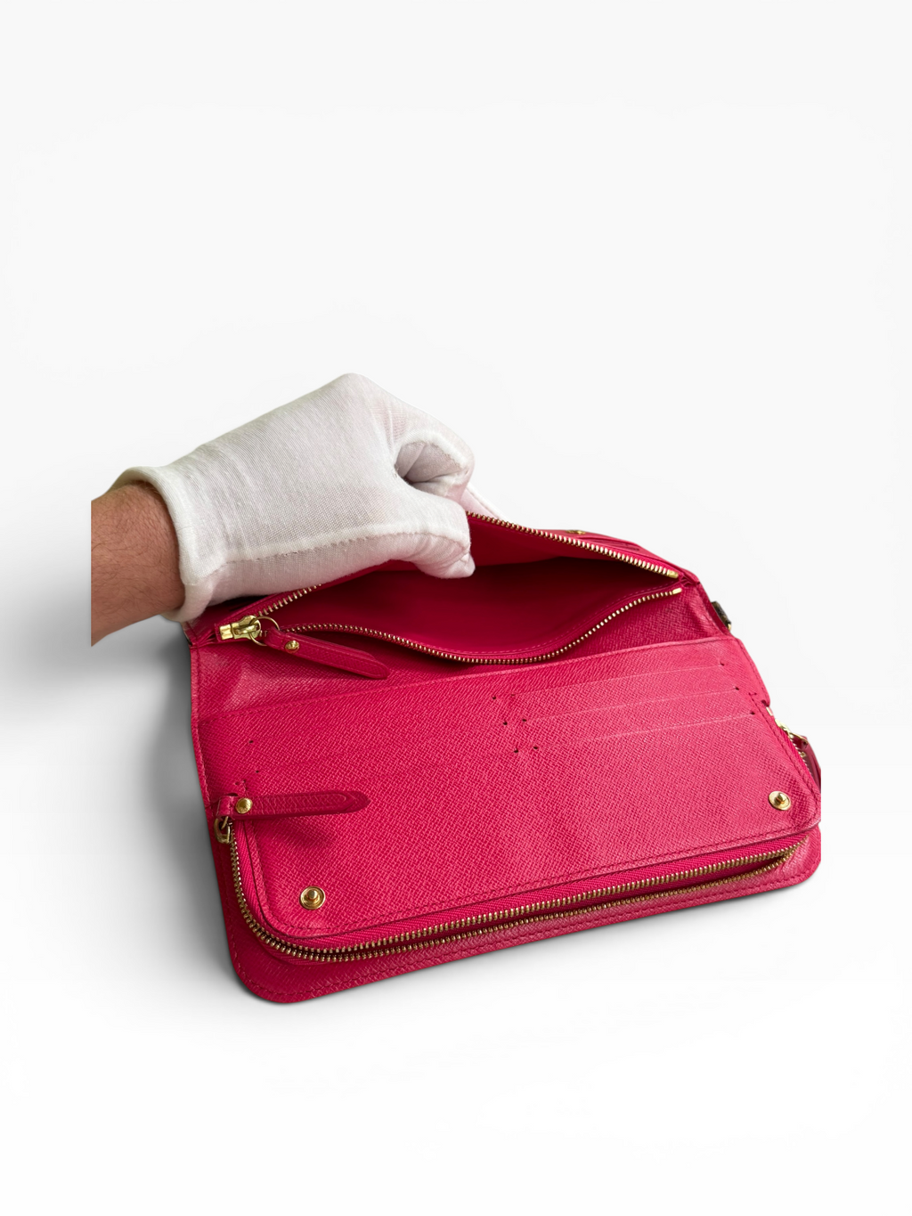 Louis Vuitton Pre-loved Monogram Insolite Wallet | Fuchsia Interior