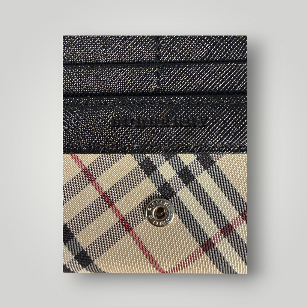 Burberry Pre-loved Nova Check Plaid and Black Leather Full Length Wallet with Internal Kisslock Compartment