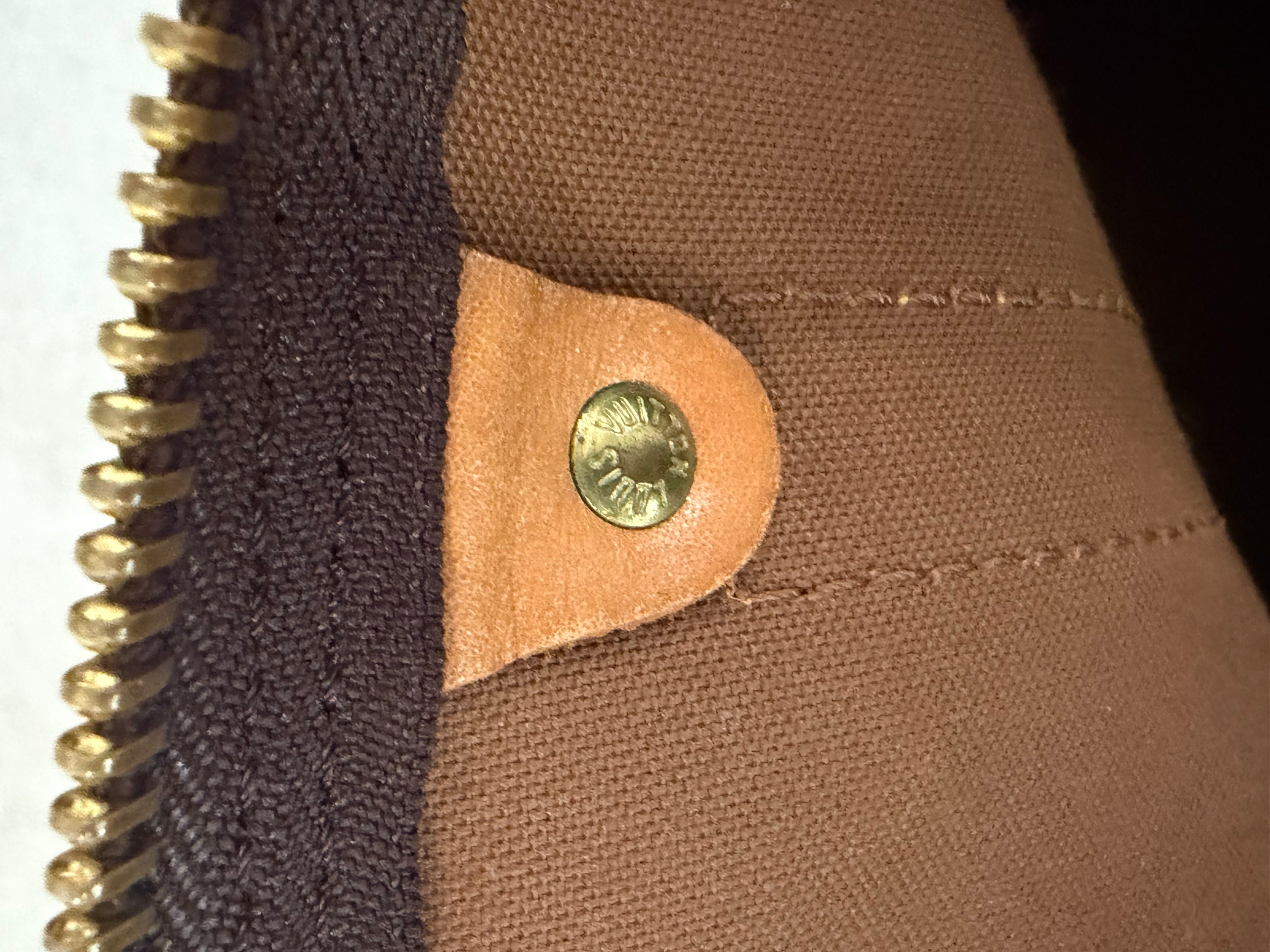 Louis Vuitton Pre-Loved Keepall 55