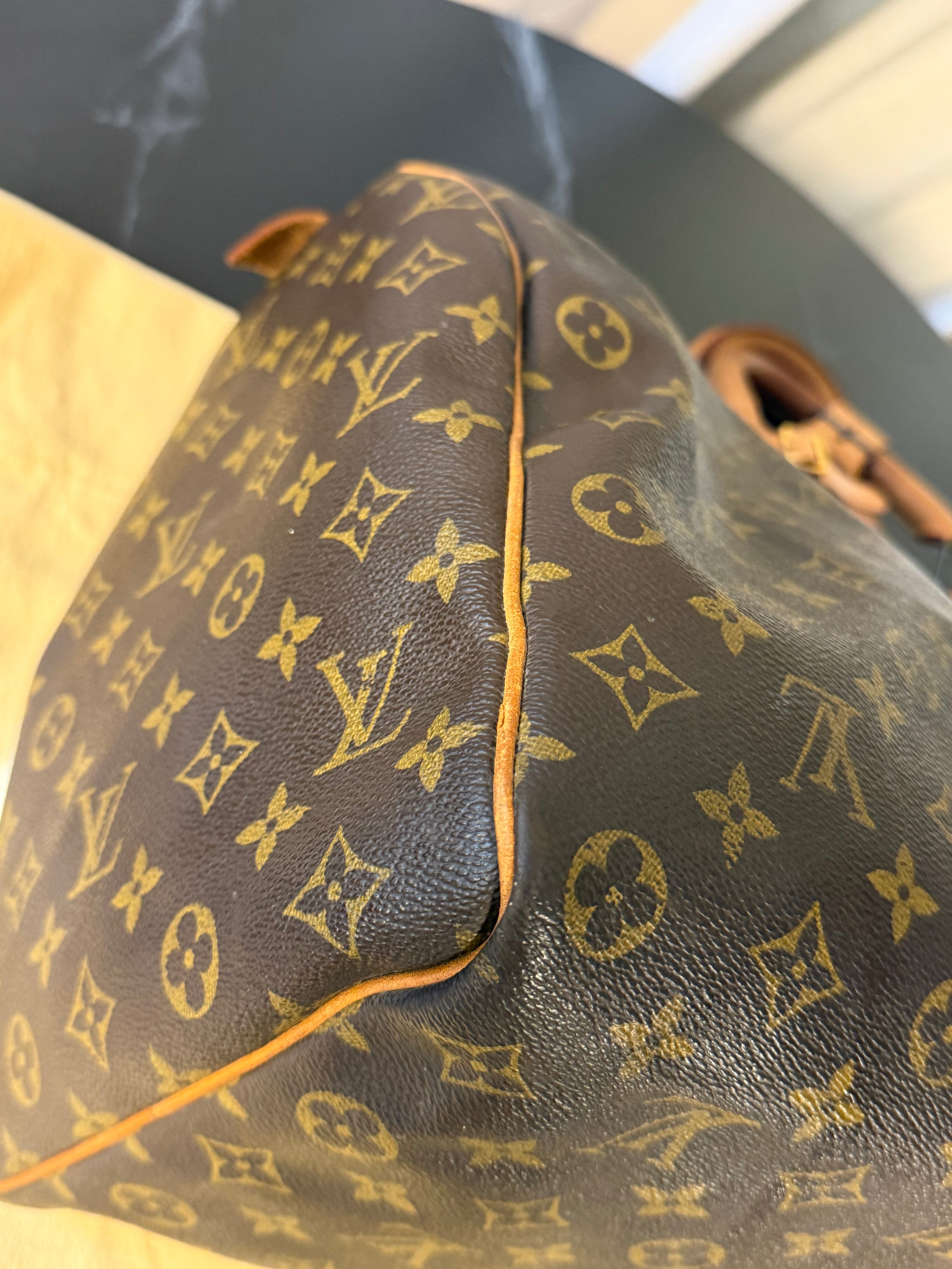 Louis Vuitton Pre-loved Keepall 50 Travel Bag