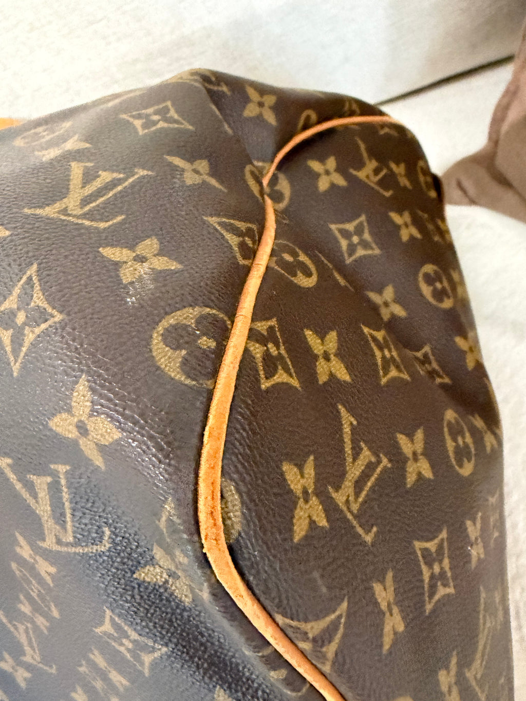 Louis Vuitton Pre-Loved Keepall 55