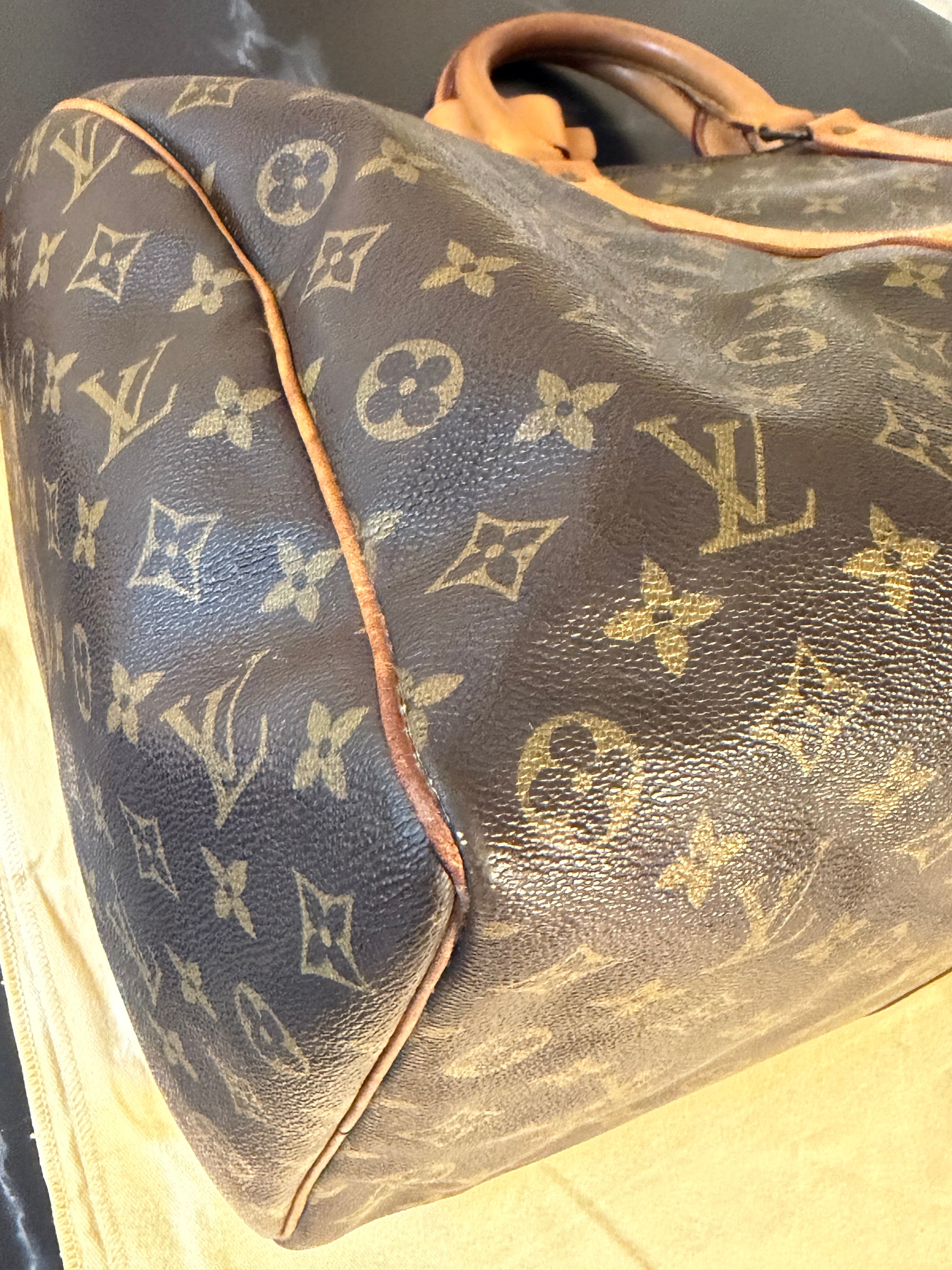 Louis Vuitton Pre-loved Keepall 50 Travel Bag