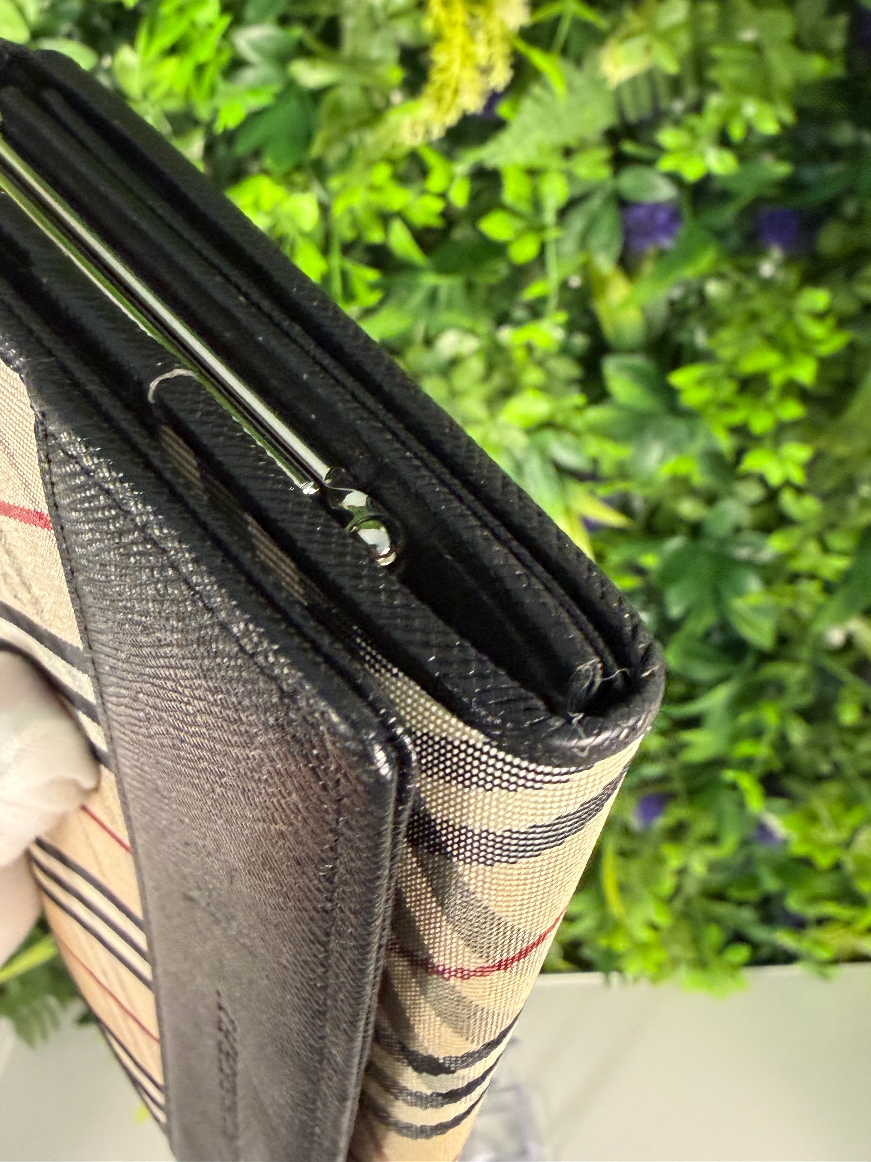 Burberry Pre-loved Nova Check Plaid and Black Leather Full Length Wallet with Internal Kisslock Compartment