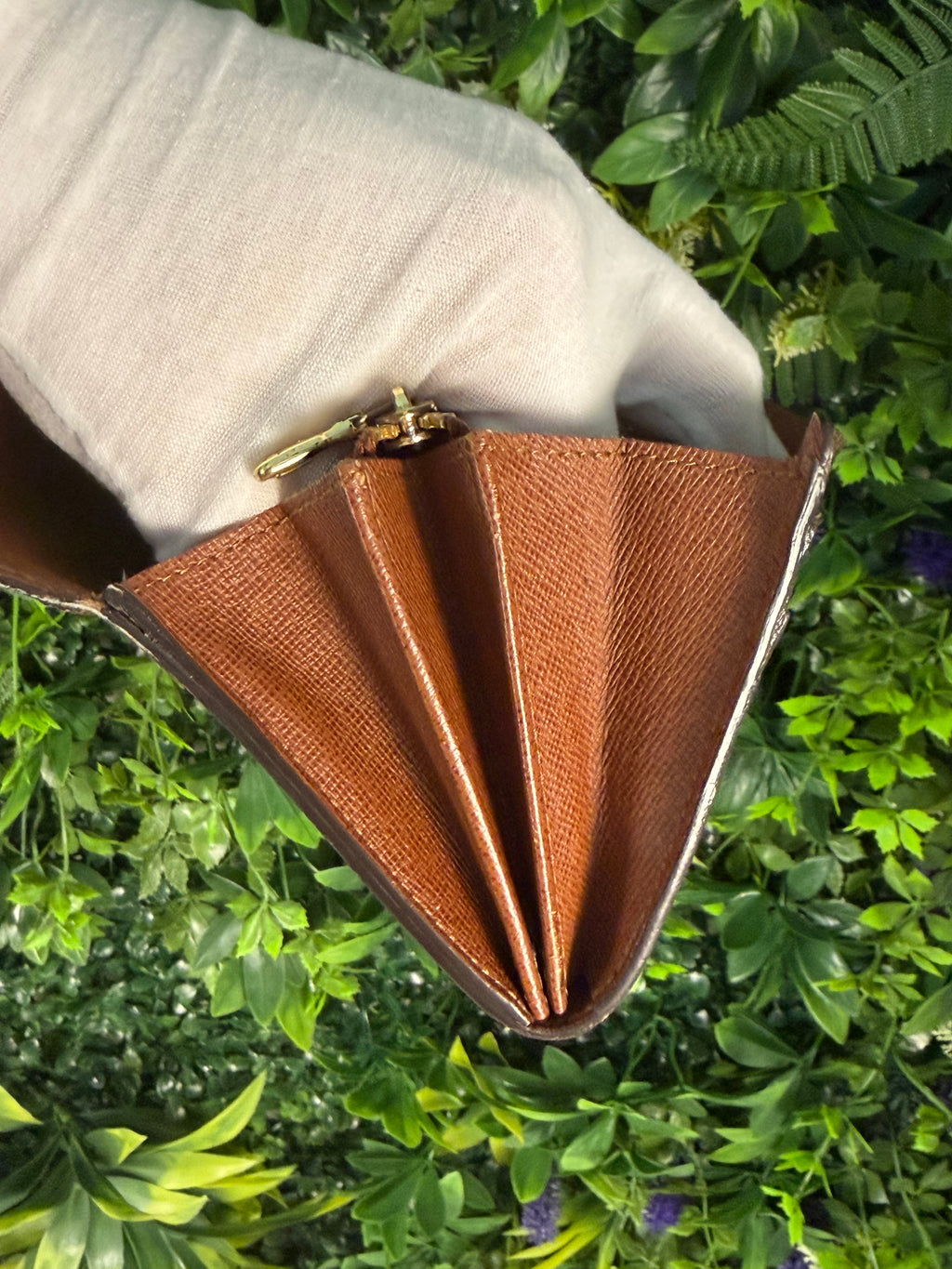 Louis Vuitton Pre-Loved Sarah Long Wallet