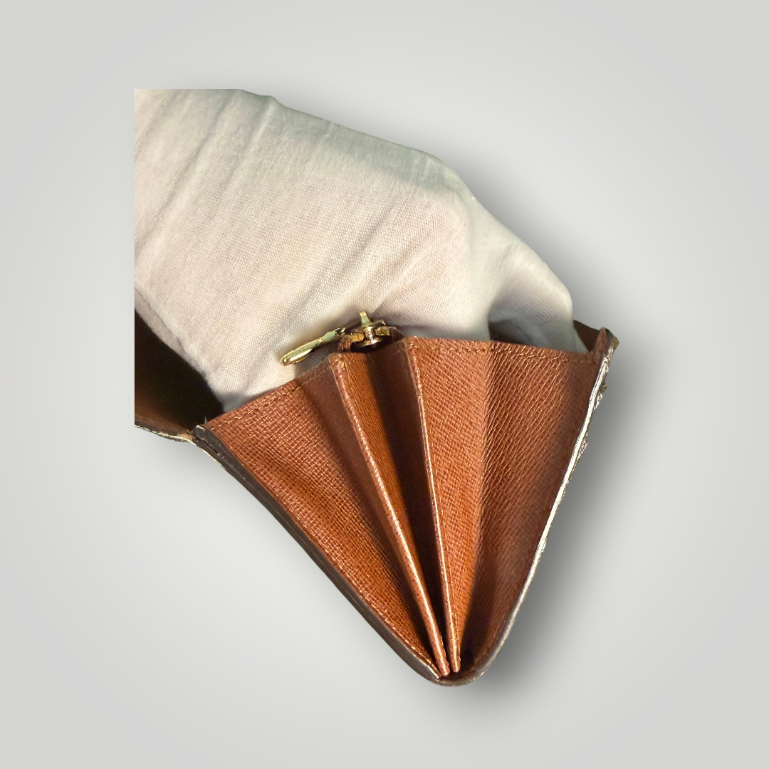 Louis Vuitton Pre-Loved Sarah Long Wallet