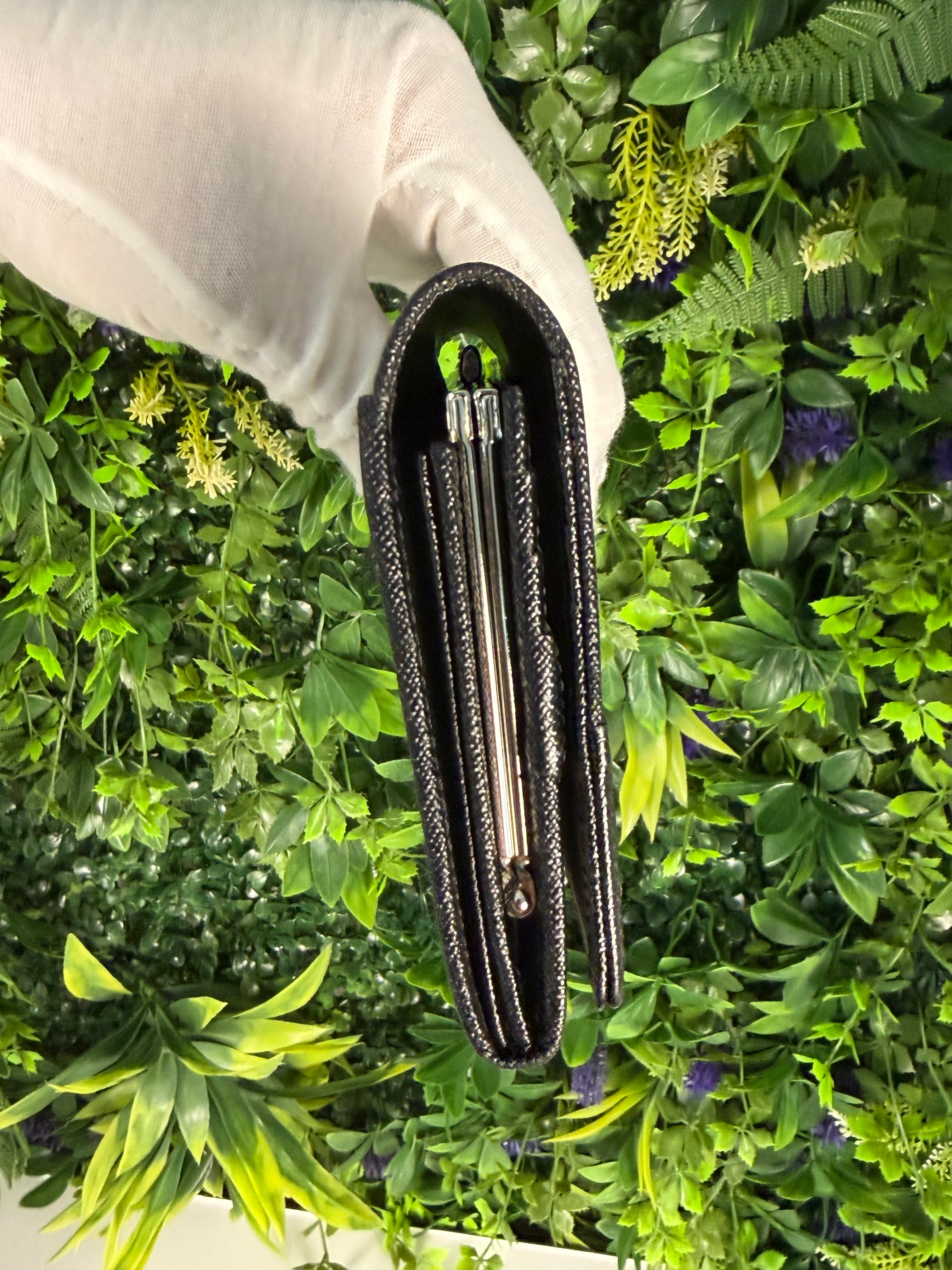 Burberry Pre-loved Nova Check Plaid and Black Leather Full Length Wallet with Internal Kisslock Compartment