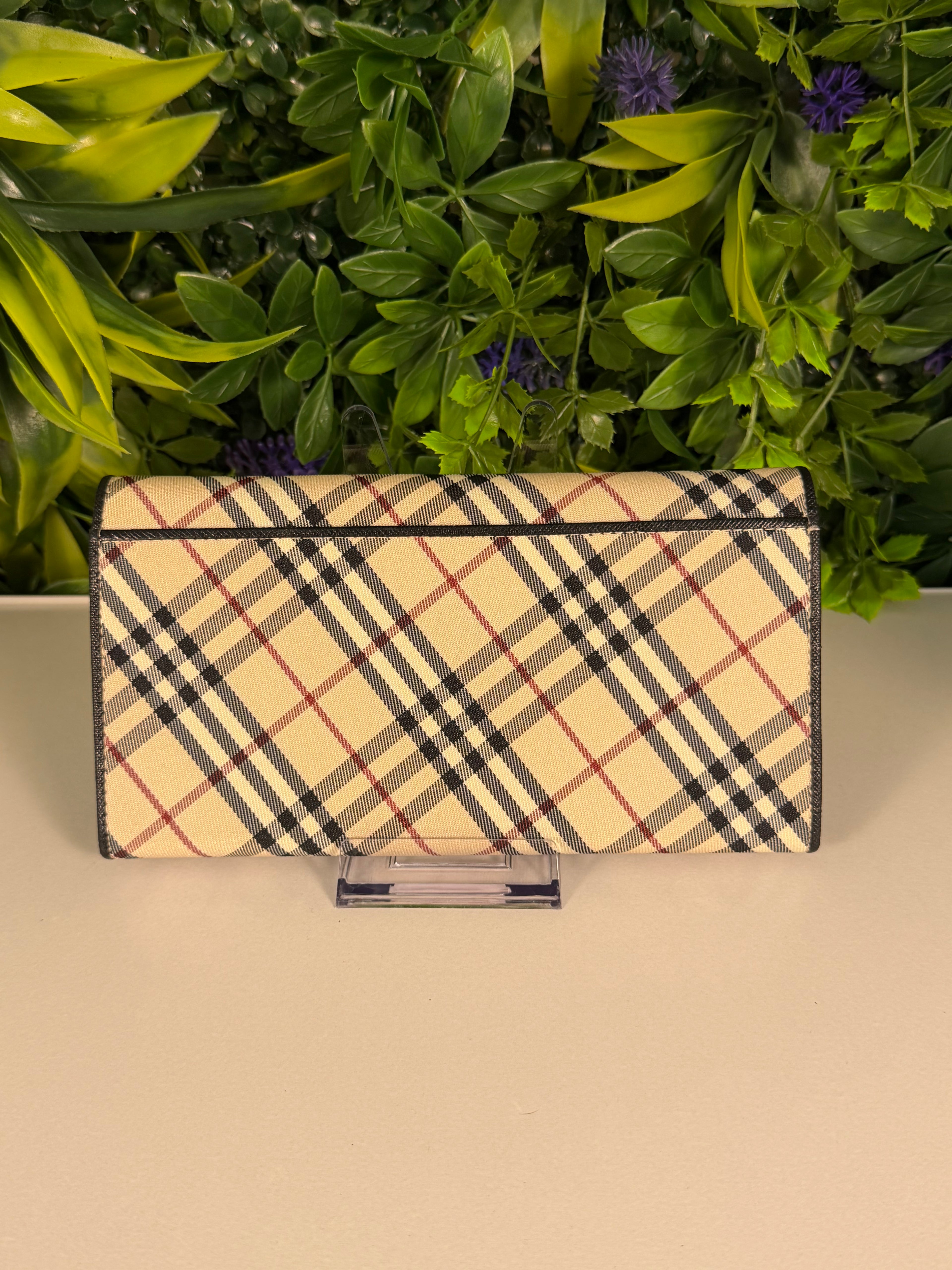 Burberry Pre-loved Nova Check Plaid and Black Leather Full Length Wallet with Internal Kisslock Compartment