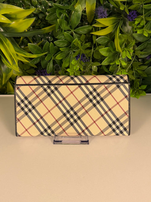 Burberry Pre-loved Nova Check Plaid and Black Leather Full Length Wallet with Internal Kisslock Compartment