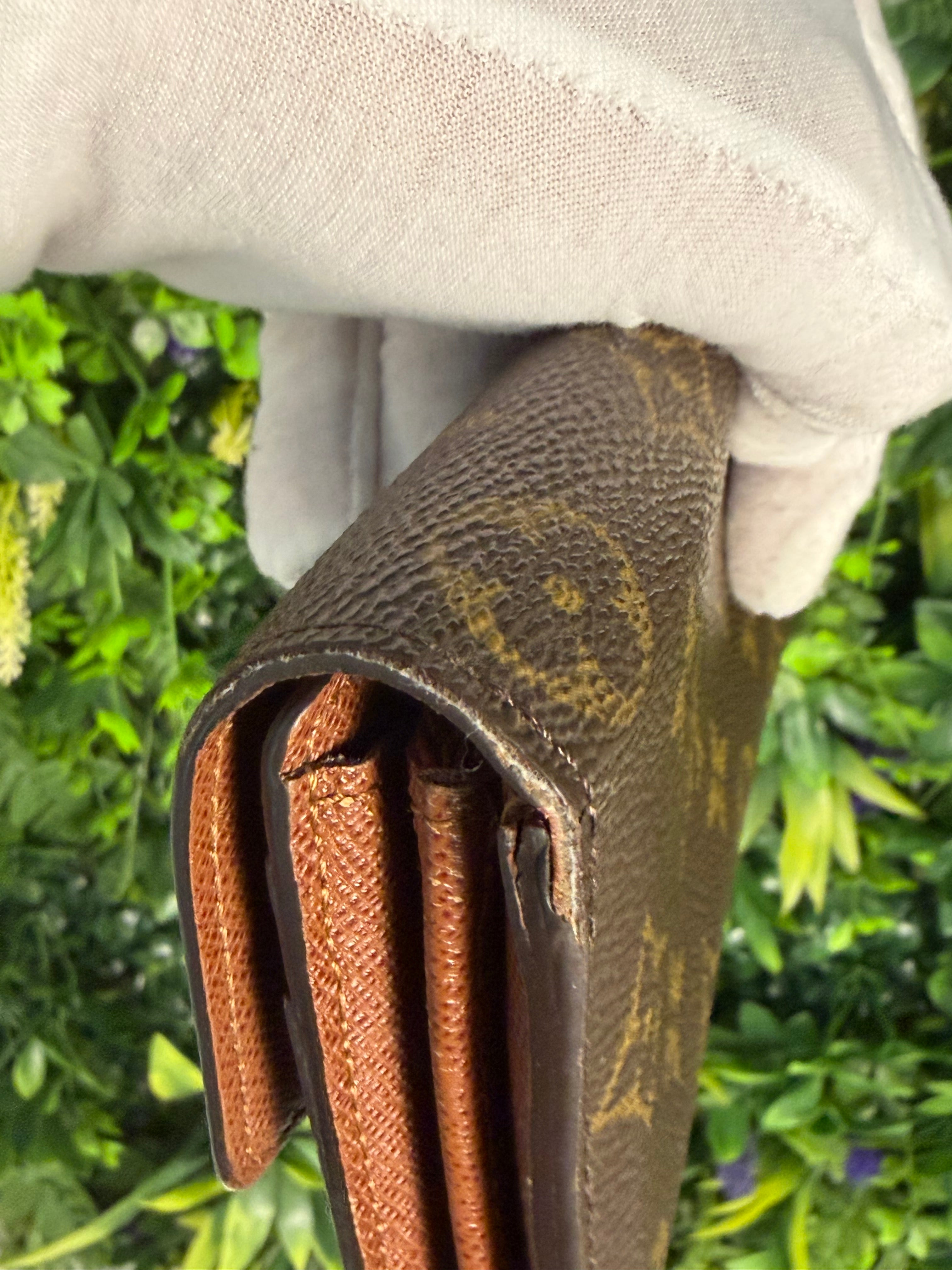Louis Vuitton Pre-Loved Sarah Long Wallet