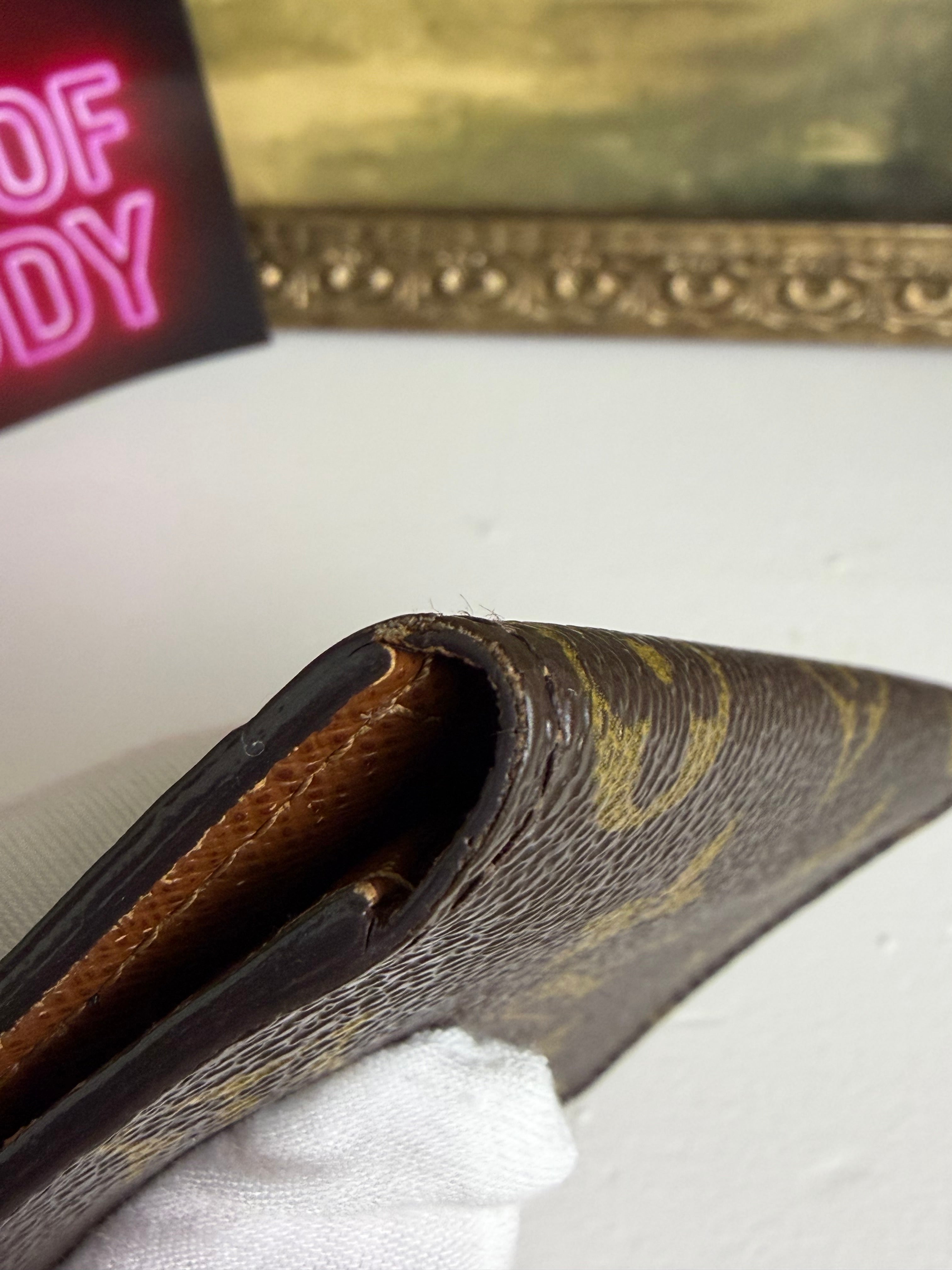 Louis Vuitton Pre-loved Pocket Organizer