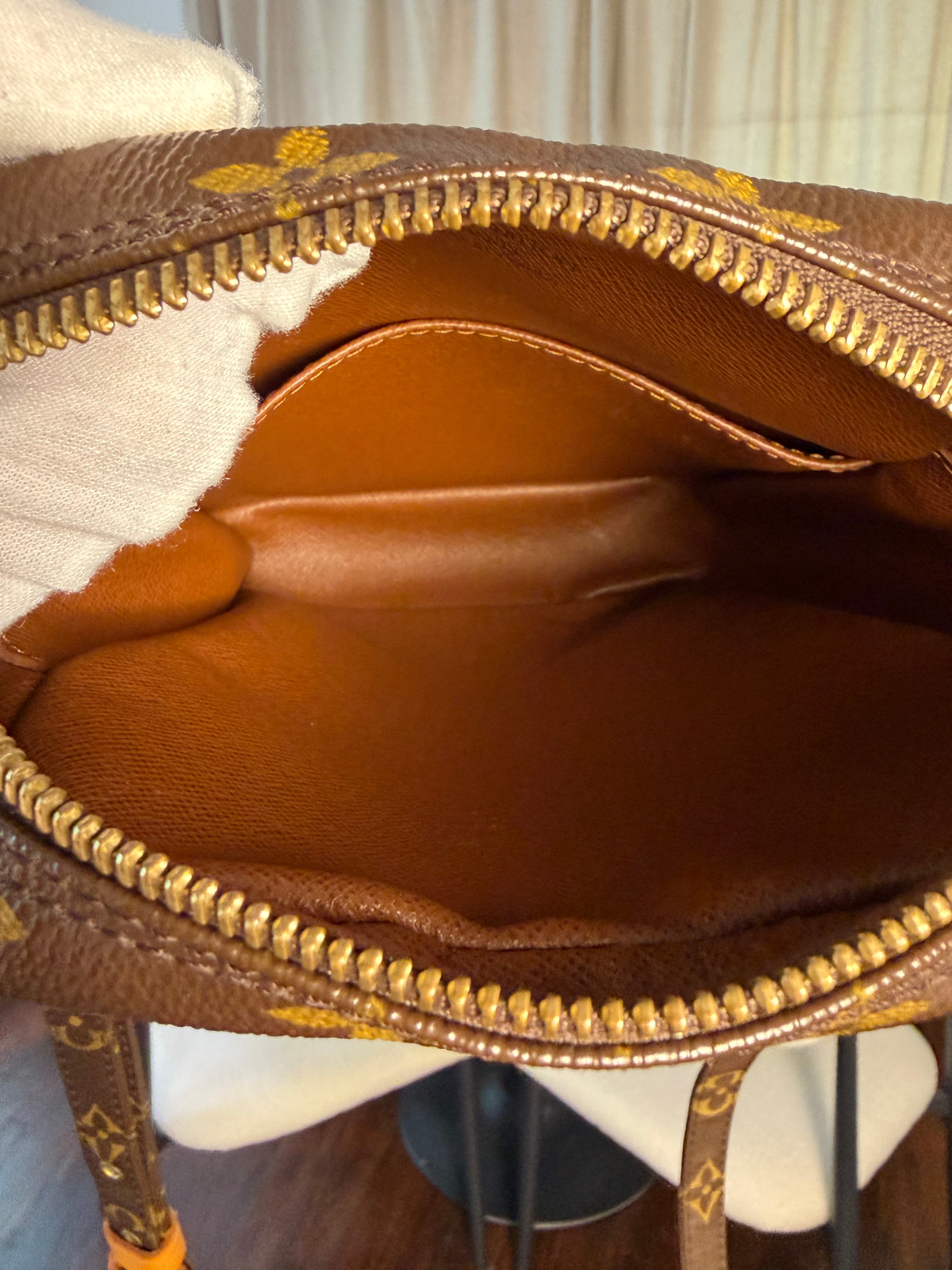 Louis Vuitton Pre-loved Monogram Danube PM Crossbody Bag | 2002 | Authentic
