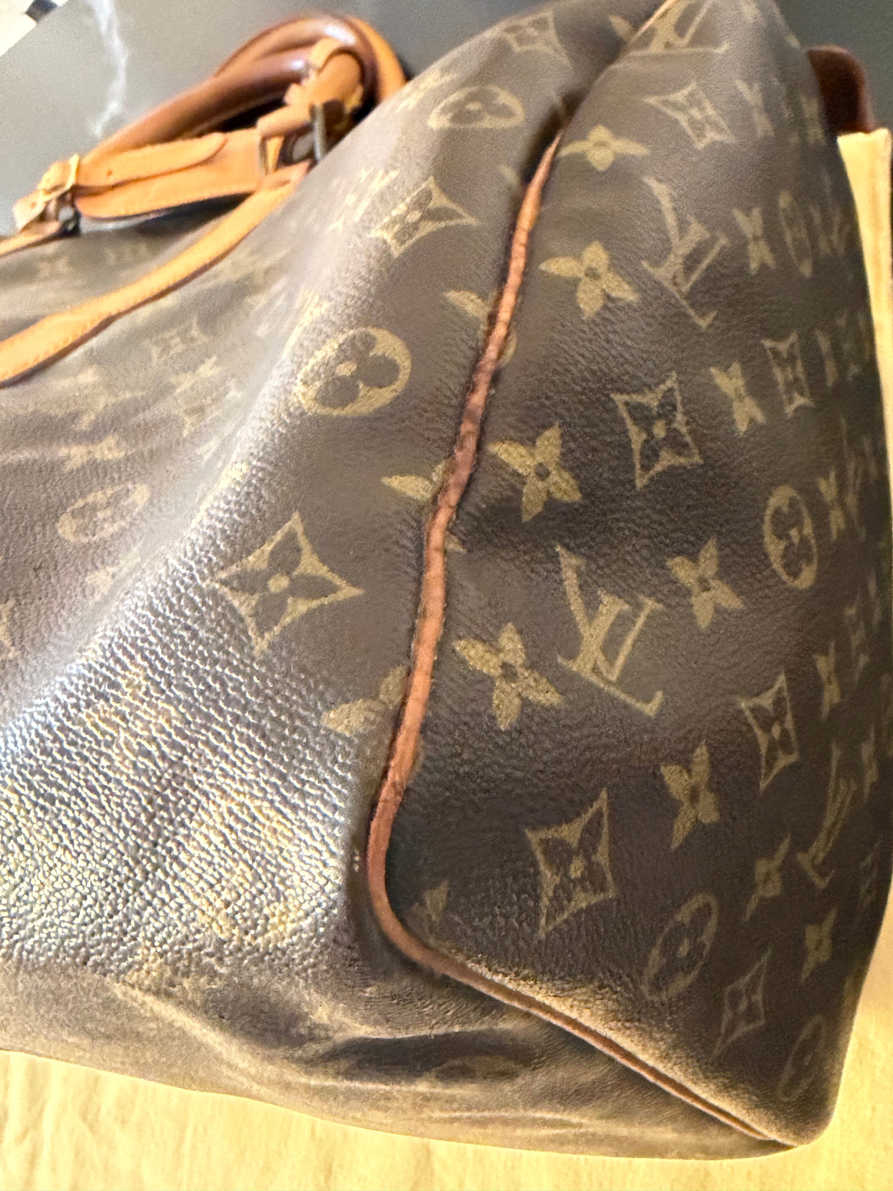 Louis Vuitton Pre-loved Keepall 50 Travel Bag