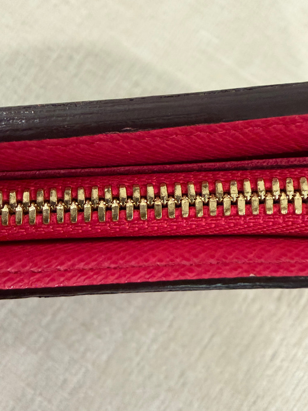 Louis Vuitton Pre-loved Monogram Insolite Wallet | Fuchsia Interior