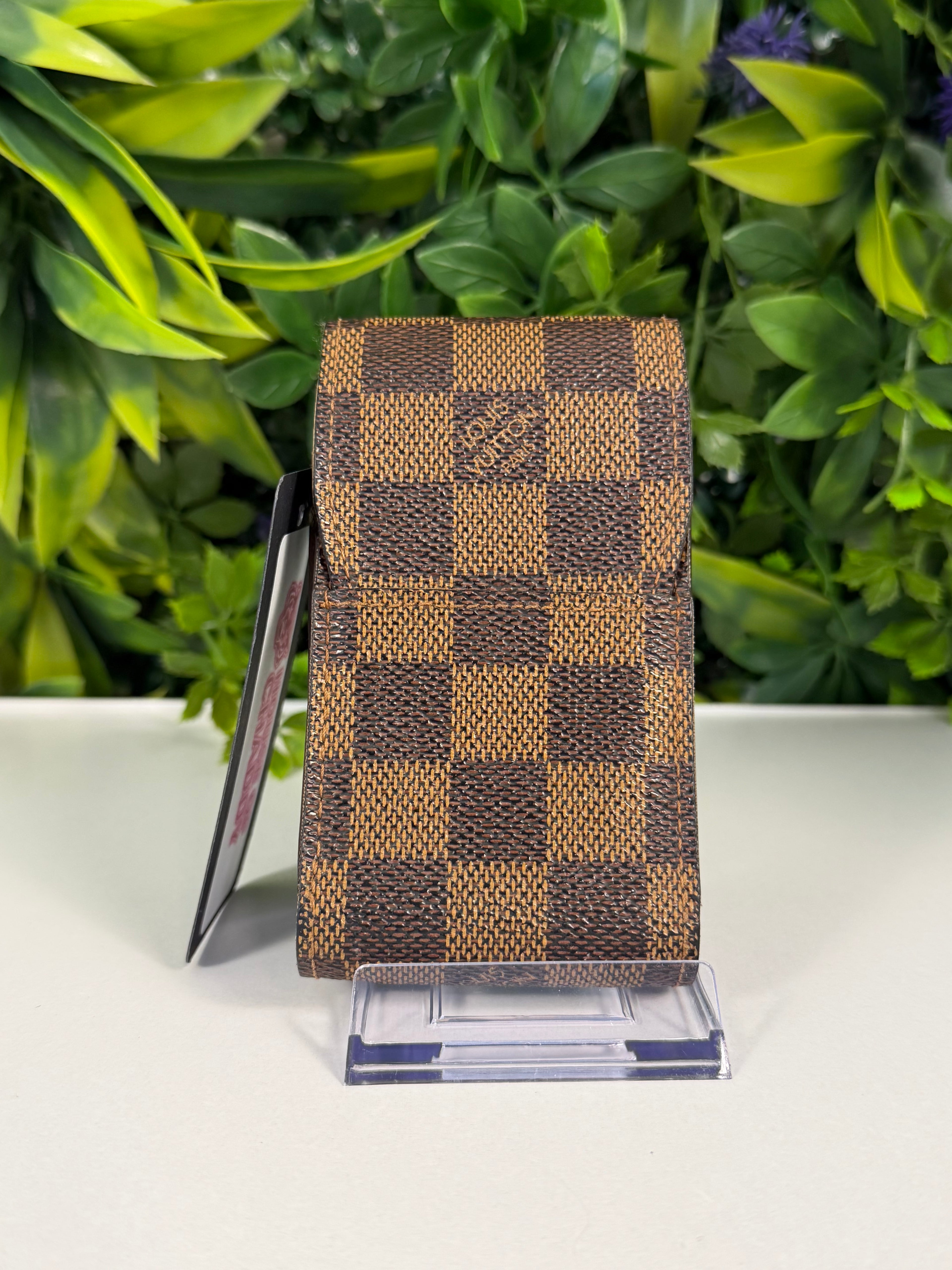 Louis Vuitton Pre-Loved Damier Ebene Mini Pouch LV-1013