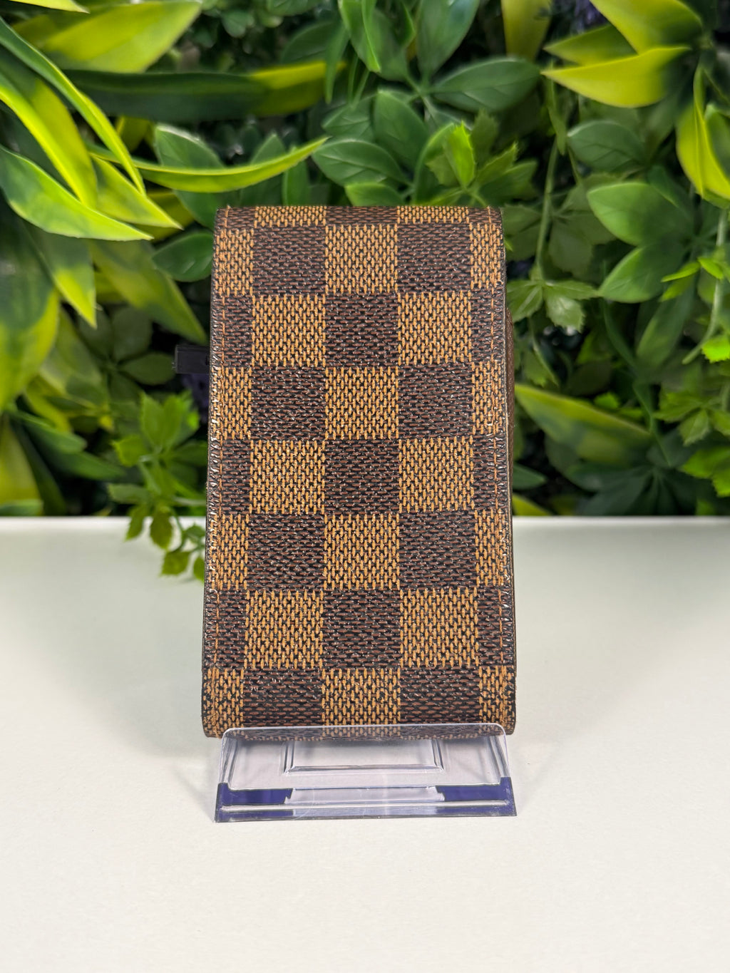 Louis Vuitton Pre-Loved Damier Ebene Mini Pouch LV-1013