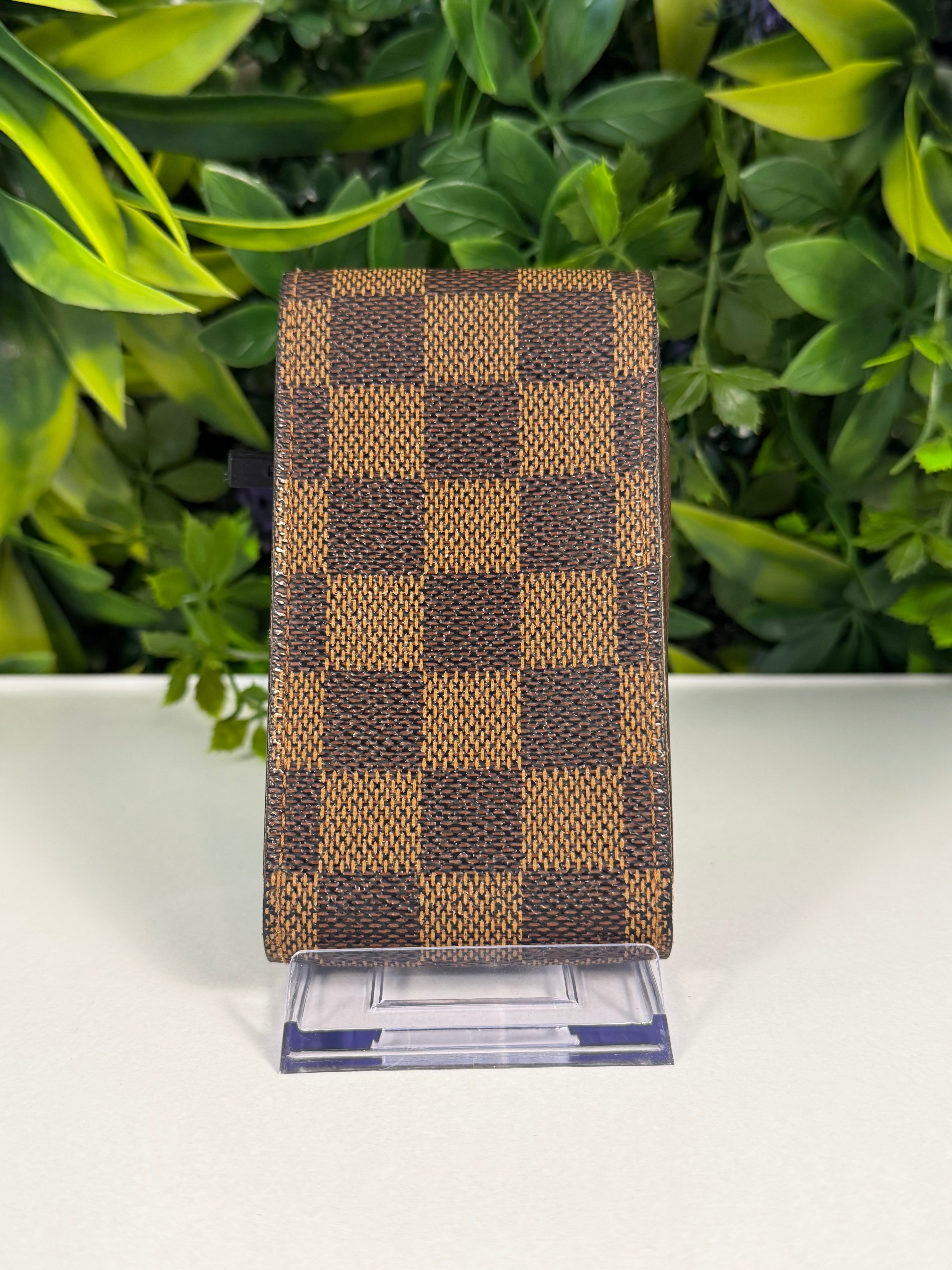 Louis Vuitton Pre-Loved Damier Ebene Mini Pouch LV-1013