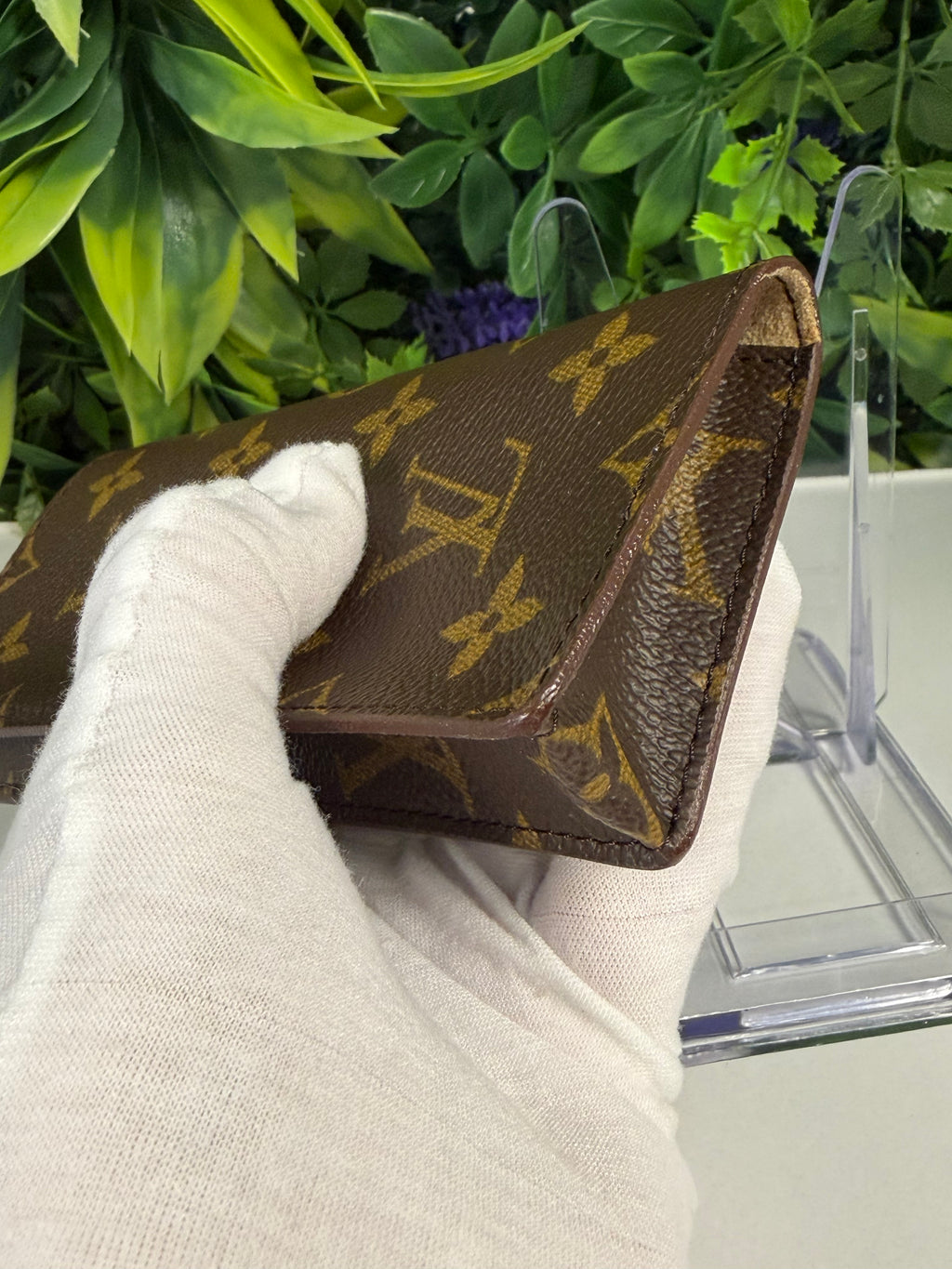Louis Vuitton Pre-Loved Monogram Etui Lunette Simple Eyeglasses Sunglasses Case