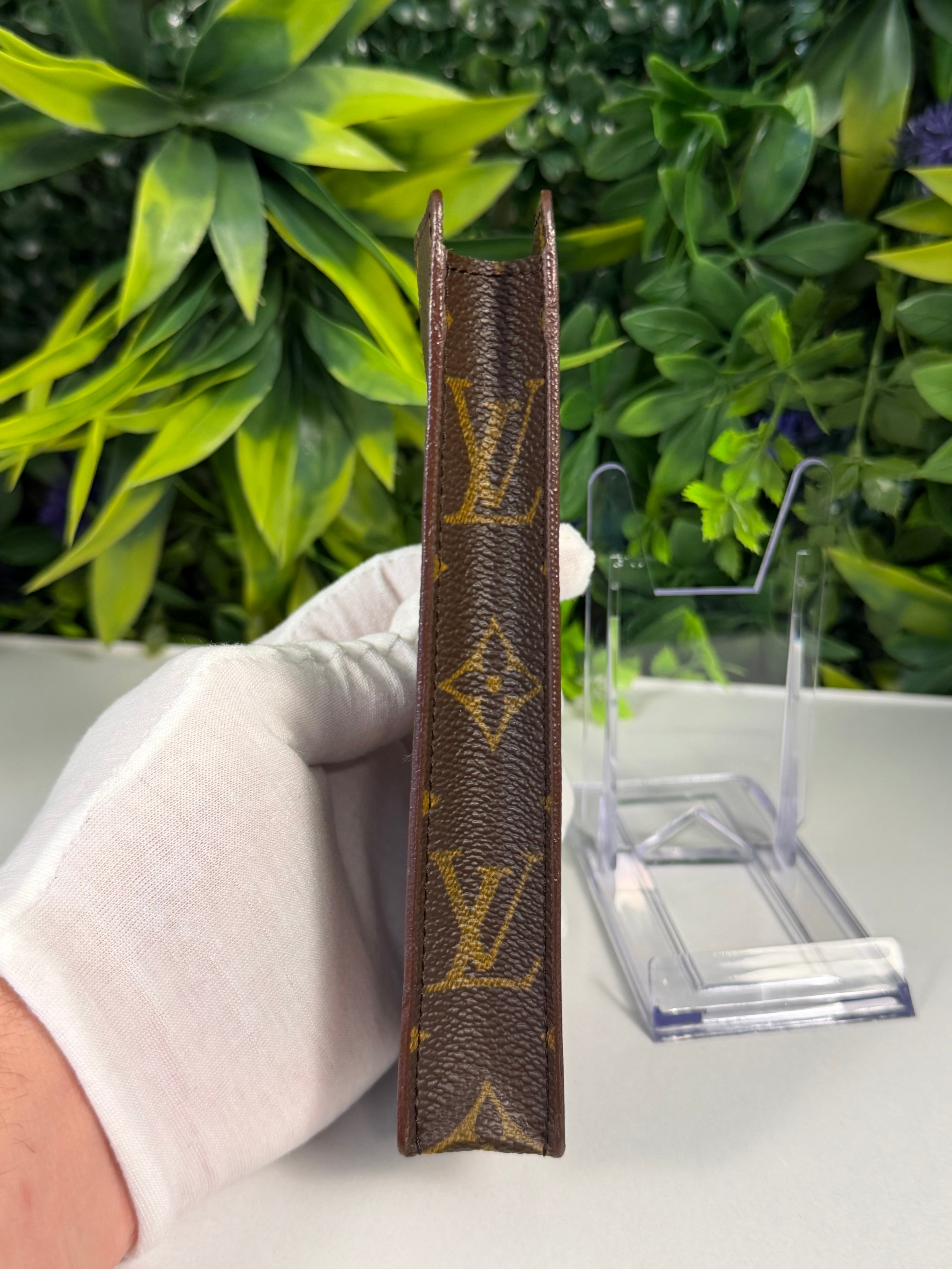 Louis Vuitton Pre-Loved Monogram Etui Lunette Simple Eyeglasses Sunglasses Case