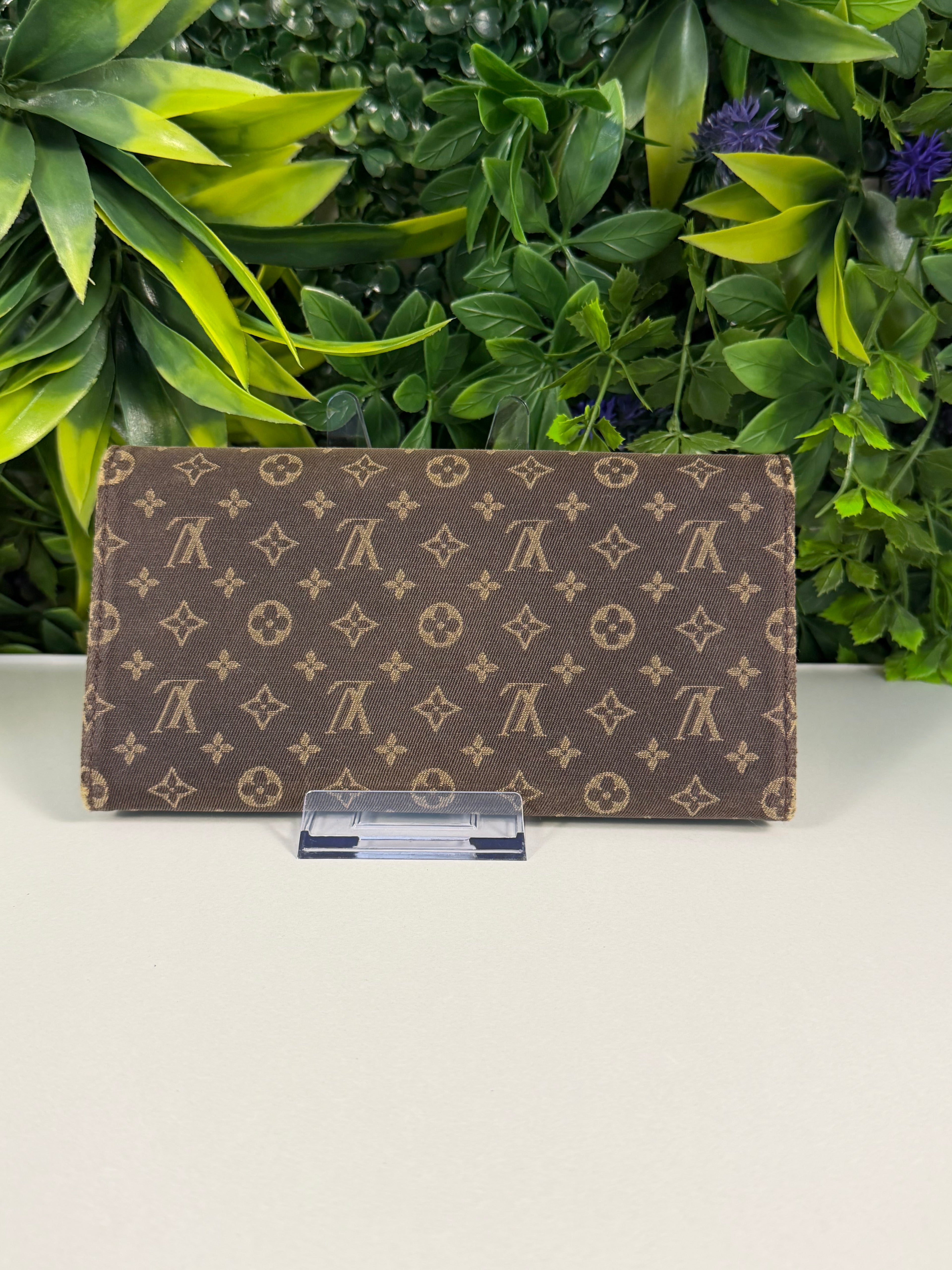 Louis Vuitton Pre-Loved Brown Monogram Mini Lin Sarah Wallet